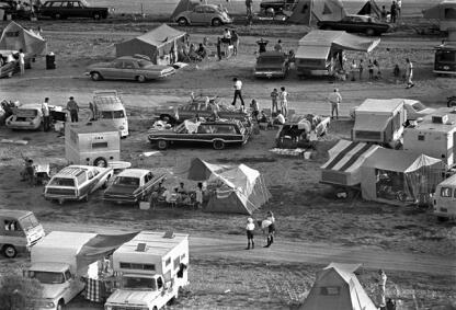 Rinky-Dink L-3QR8 Gold Mine
Parking Lot